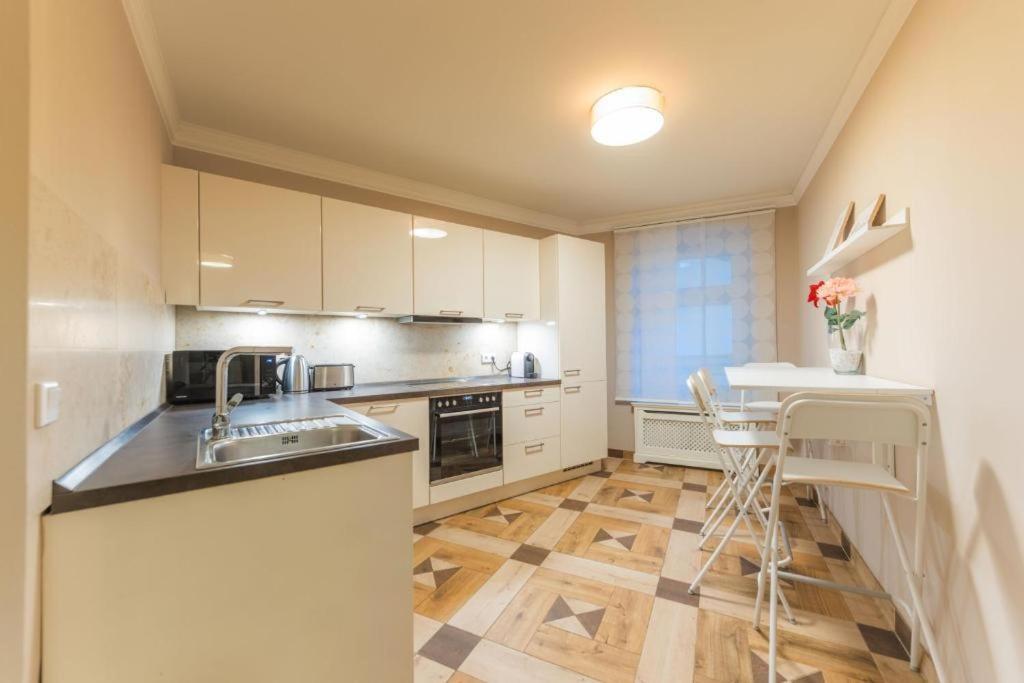 Lux Central Apartment Berlim Exterior foto